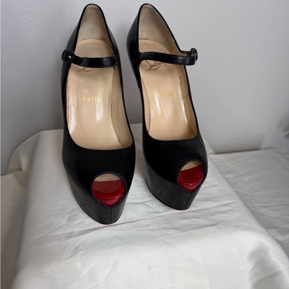Christian Louboutin Daffodile Mary Jane Black Leather Peep-Toe Platform Heels